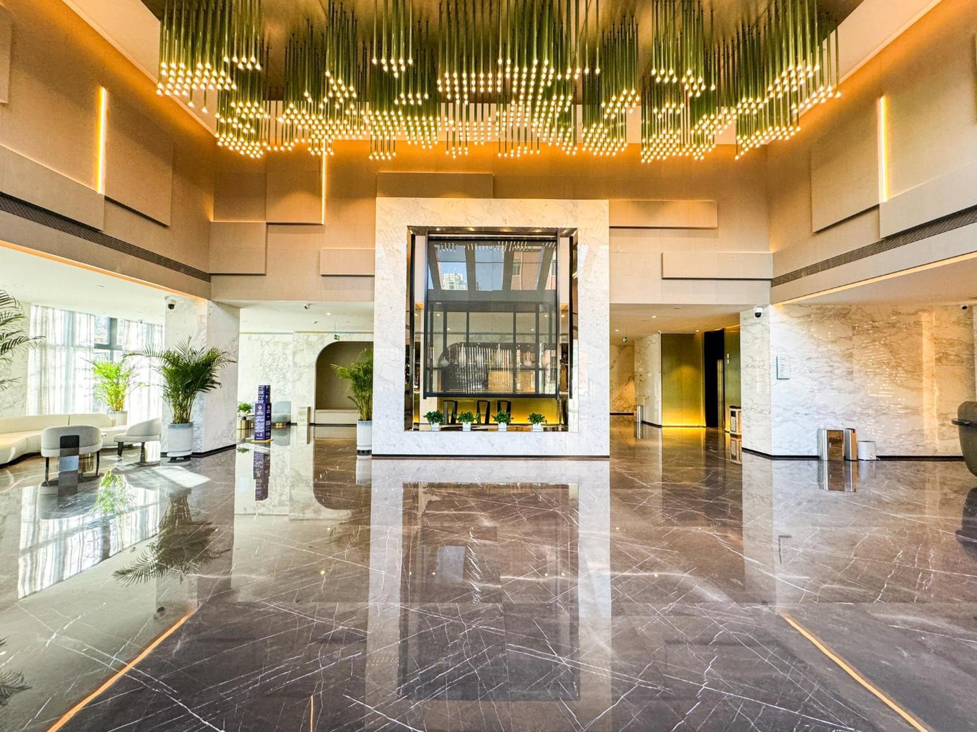 Holiday Inn Zhengzhou Zhongzhou By Ihg Exteriér fotografie